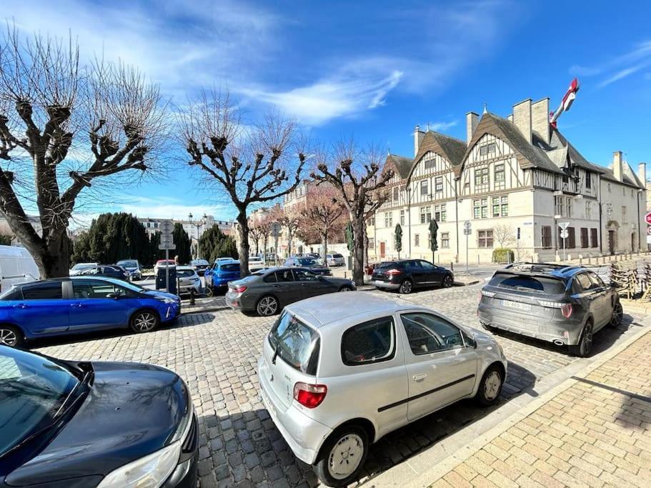 Forum Flower Spacieux T2 Au Coeur De La Ville Reims Kültér fotó